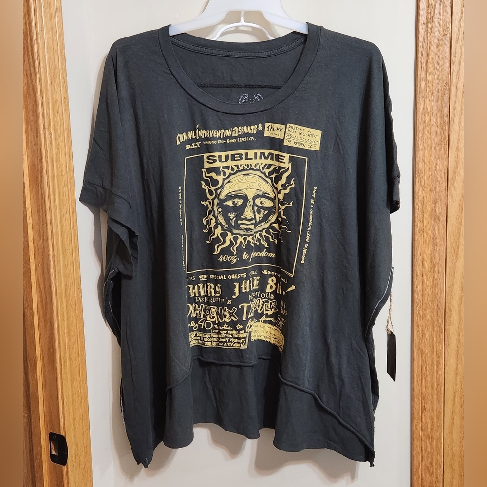 Trunk Ltd. NWT Sublime oversized band tee M/L XL high-low fit dark gray